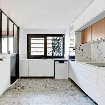 Modern 3bdr 6p On The Outskirts Of Paris Appartamento *
